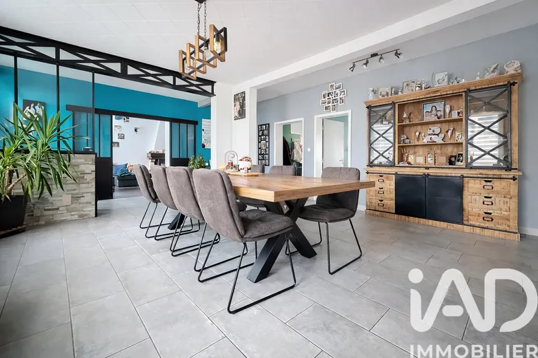 Maison 8 pièces 223 m² · à Enquin-lez-Guinegatte · 223 m² · 335 000 €