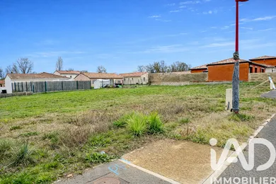 Building plot in Lasserre (31530)