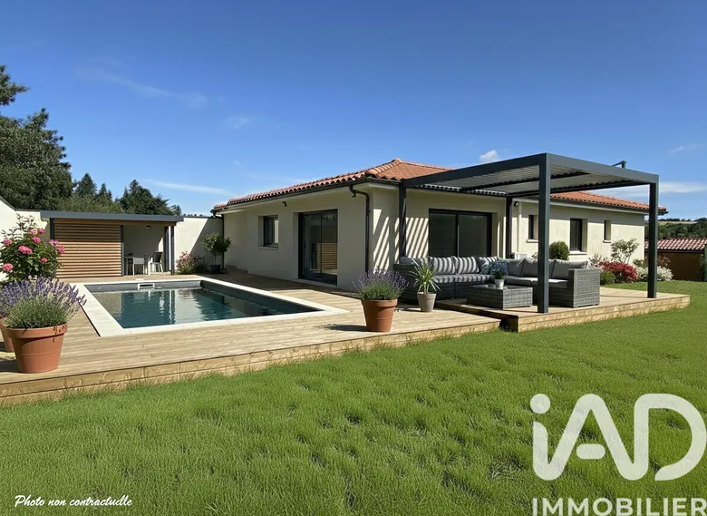 Maison 5 pièces 123 m² · à Villerest · 123 m² · 343 000 €