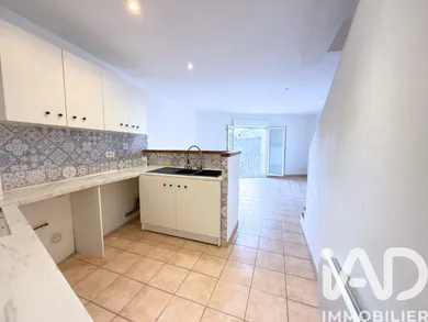 Maison de village à La Bastide-des-Jourdans (84240)