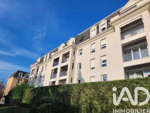 Apartment in Livry-Gargan (93190)