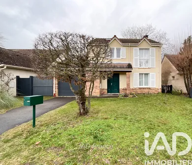 Maison à Verneuil-sur-Seine (78480)