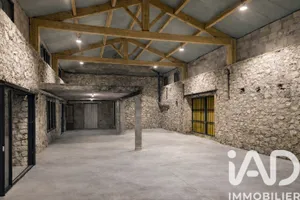 Immeuble à Saint-Marcel-d'Ardèche (07700)