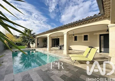 House in Bédarrides (84370)