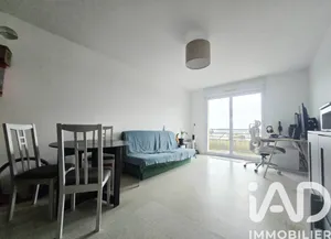 Apartment in Nantes (44300)