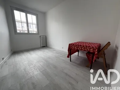 Apartment in Bois-Colombes (92270)