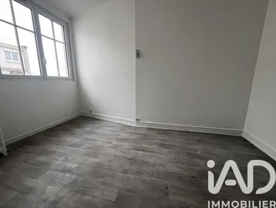 Apartment in Bois-Colombes (92270)