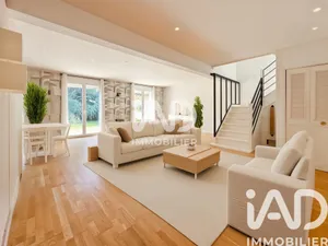 Maison traditionnelle à Lésigny (77150)