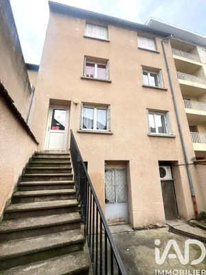 Building in Feurs (42110)