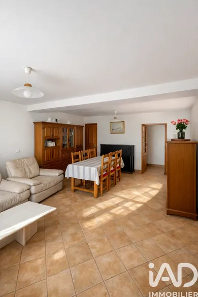 House in Champagne-sur-Oise (95660)