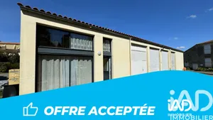 Building in Fontenay-le-Comte (85200)