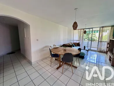 Apartment in Saint-Paul (97434)