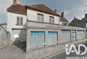 Immeuble à Égreville (77620)