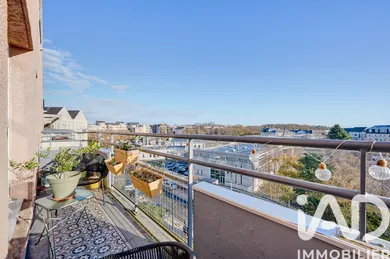 Apartment in Le Plessis-Robinson (92350)