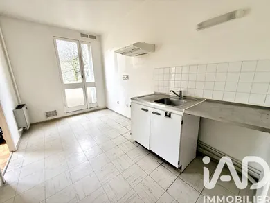 Apartment in Rennes (35200)