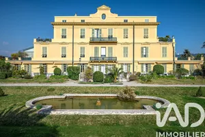 Apartment in Nice (06100)