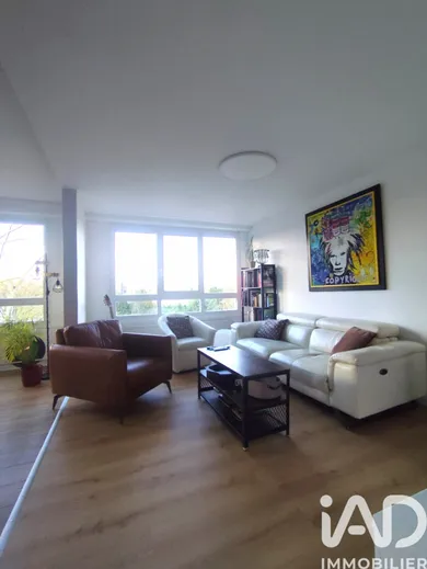 Apartment in Lambersart (59130)