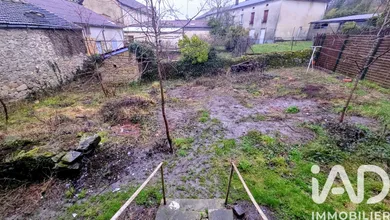 Maison de village à Latronquière (46210)