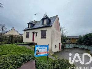 Maison à Saint-Aubin-d'Aubigné (35250)