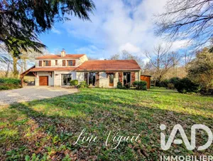 House in Château-Thébaud (44690)