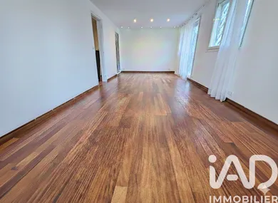 Apartment in Villiers-sur-Orge (91700)