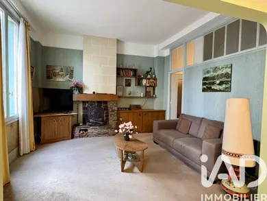 Apartment in Montrouge (92120)