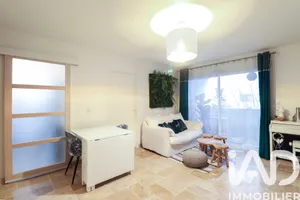 Apartment in Mérignac (33700)