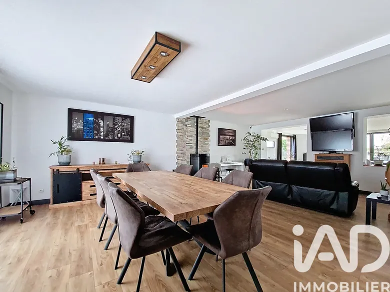 Maison 7 pièces 191 m² · à Orchies · 191 m² · 445 000 €