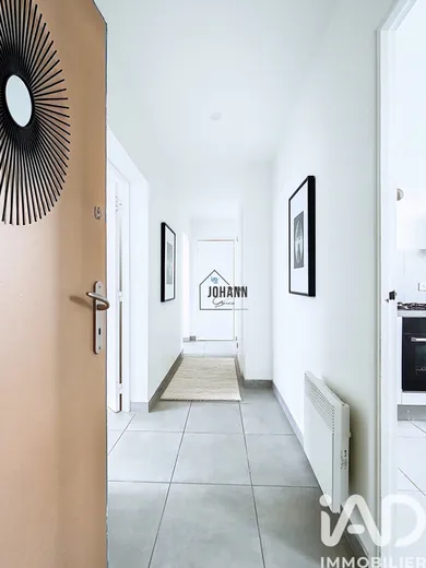 Apartment in Valréas (84600)