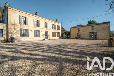 Domaine à Prignac-et-Marcamps (33710)