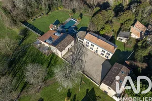 Domaine à Prignac-et-Marcamps (33710)