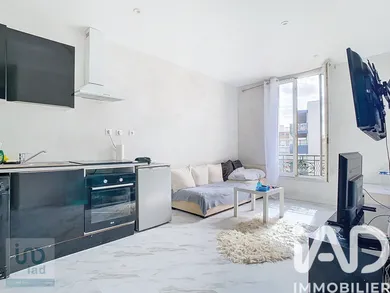 Apartment in Nice (06100)