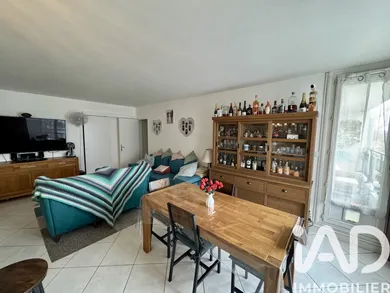 Apartment in Chilly-Mazarin (91380)