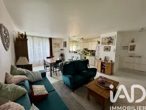 Apartment in Chilly-Mazarin (91380)