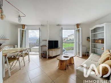 Apartment in Montauroux (83440)