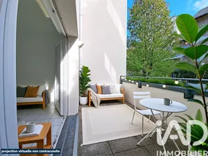 Apartment in Nantes (44300)