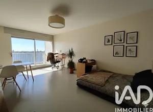 Apartment in Angers (49000)