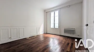 Apartment in Paris (75018)