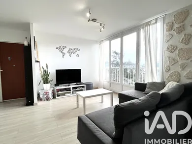 Apartment in Le Plessis-Trévise (94420)