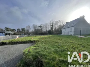 Terrain à bâtir à Pleuven (29170)