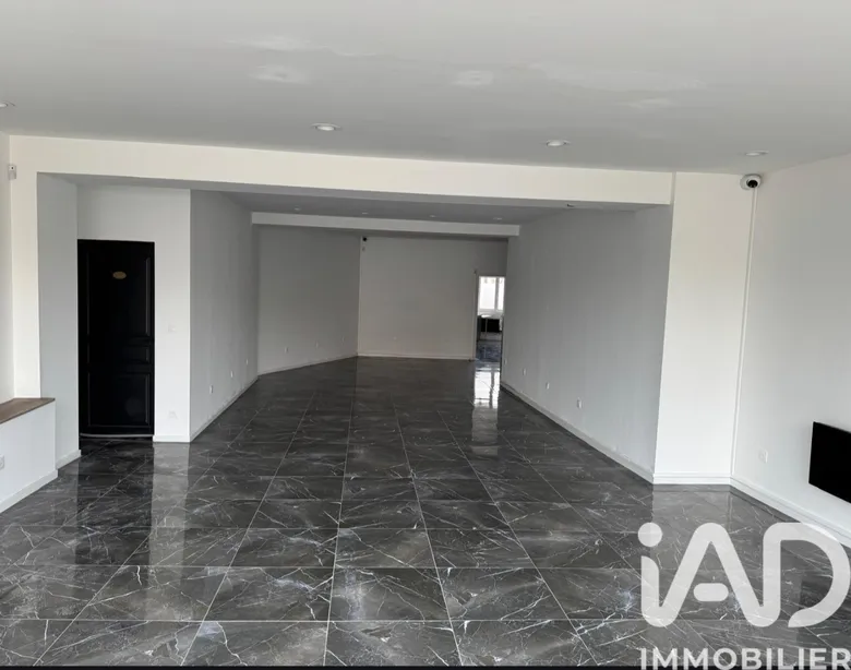 Immeuble 250 m² · à Bruay-la-Buissière · 250 m² · 250 000 €