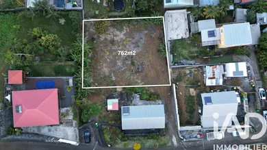 Terrain à Petite-Île (97429)