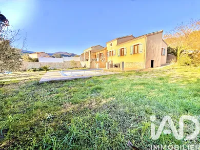 Maison à Rochemaure (07400)