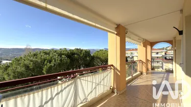 Apartment in Nice (06200)