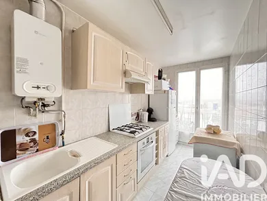 Apartment in Choisy-le-Roi (94600)