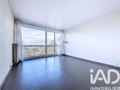 Apartment in Ris-Orangis (91130)