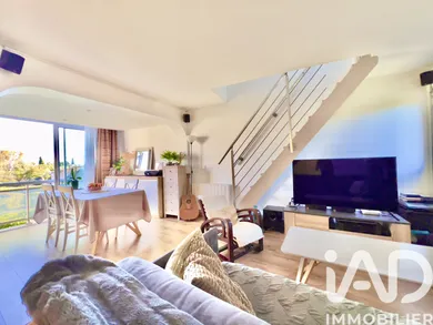 Duplex à Saint-Raphaël (83700)