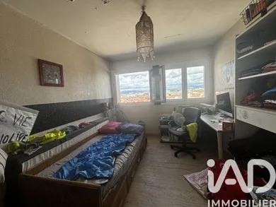 Apartment in Marseille (13006)