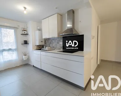Apartment in Saint-Herblain (44800)