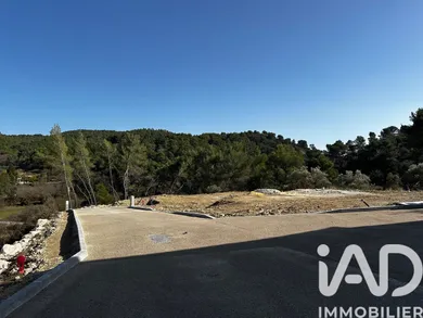 Terrain à bâtir à Rognes (13840)